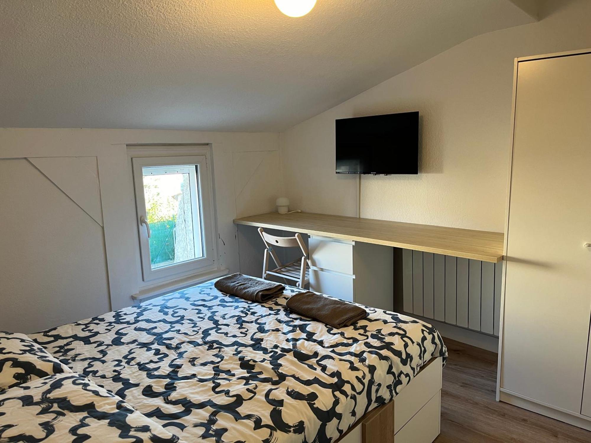 Appartement T3 Independant Ла-Ґард Екстер'єр фото