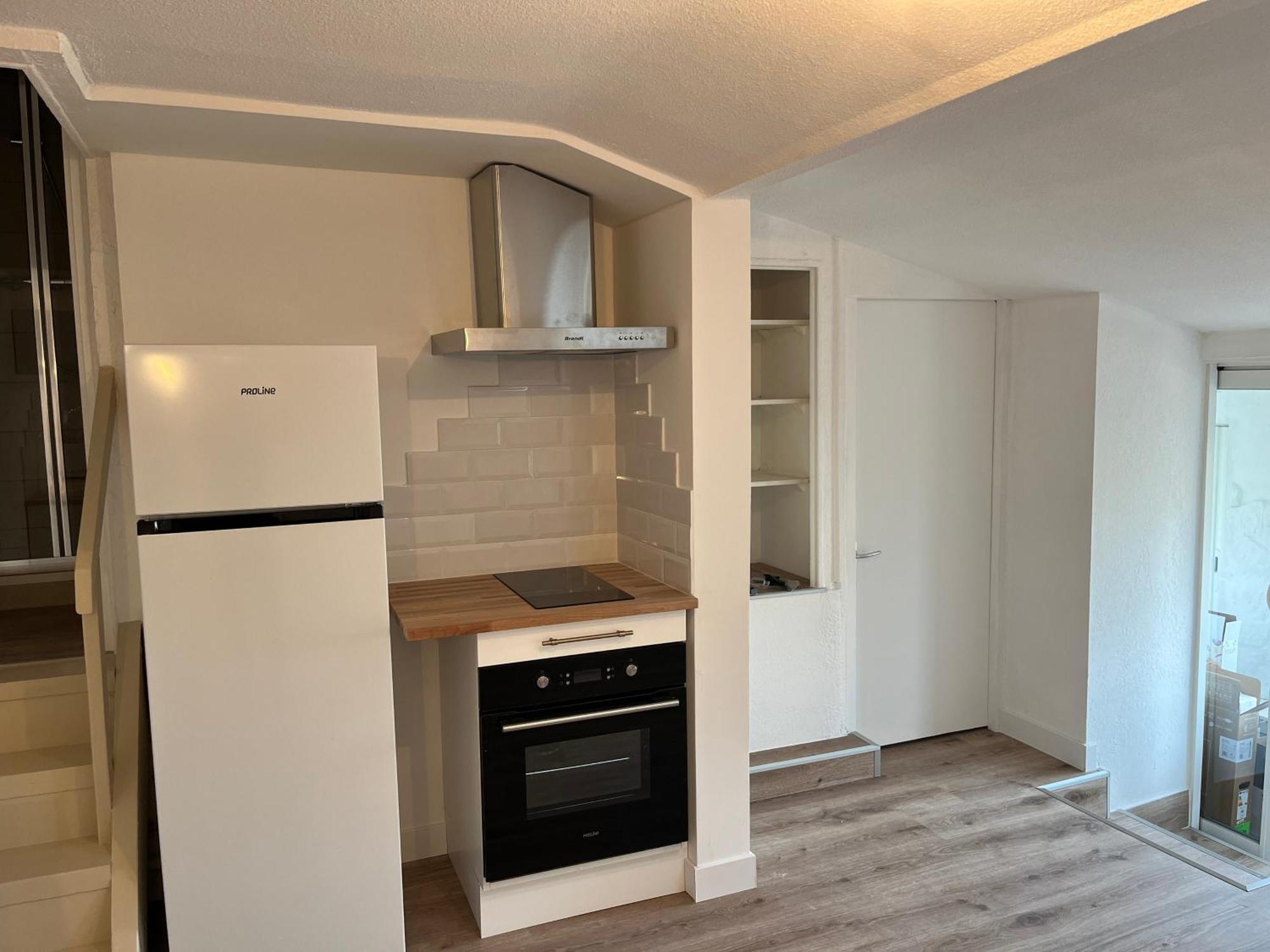 Appartement T3 Independant Ла-Ґард Екстер'єр фото