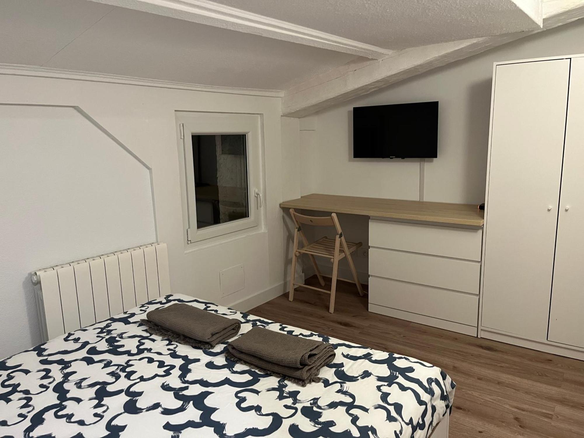 Appartement T3 Independant Ла-Ґард Екстер'єр фото