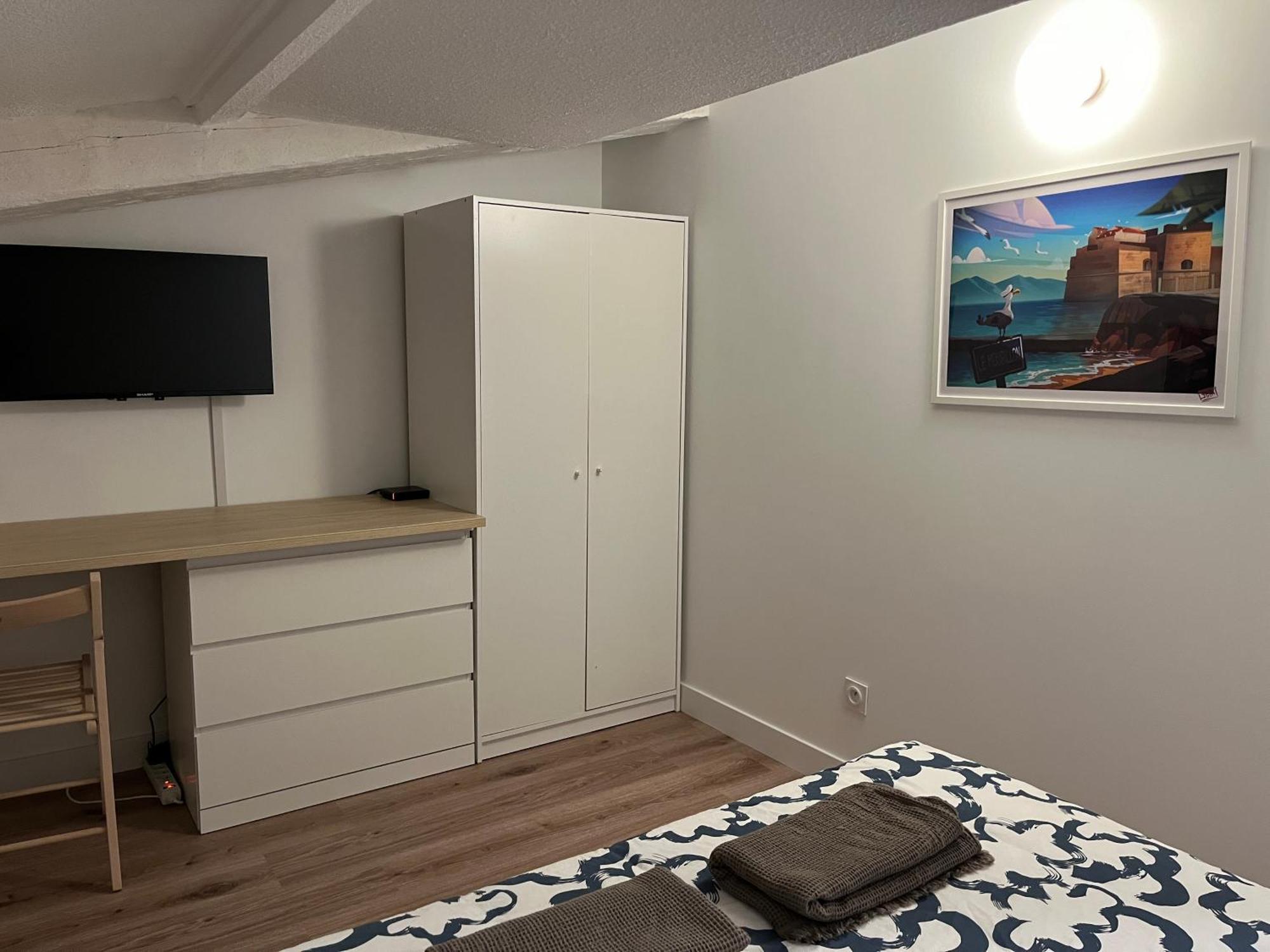 Appartement T3 Independant Ла-Ґард Екстер'єр фото