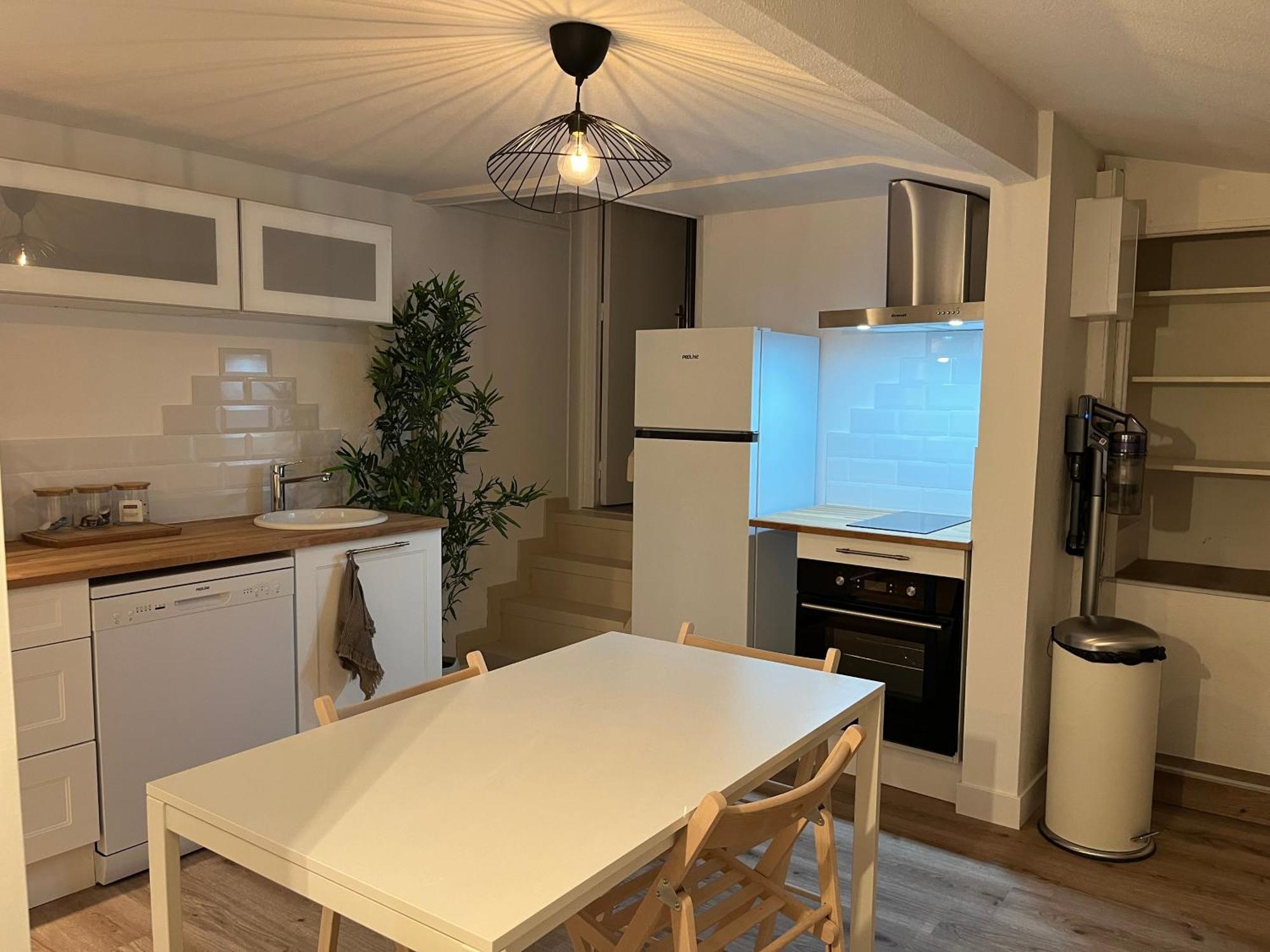 Appartement T3 Independant Ла-Ґард Екстер'єр фото